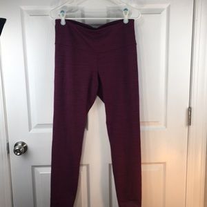 old navy active leggings, purple